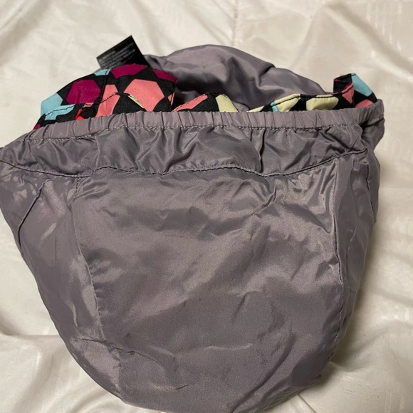 Size medium kids raincoat. North face. Like new. - Picture 3 of 3